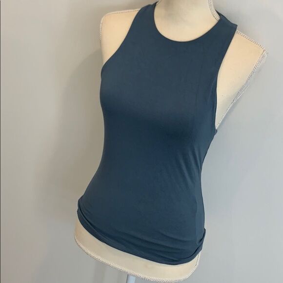 Gorgeous Fitted Tank Top - Picture 2 of 6